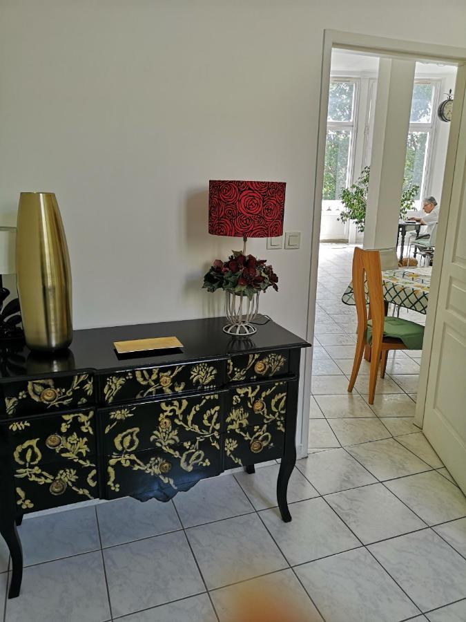 Appartement de 105m2, balcon sur Cours de la République Narbona Exterior foto